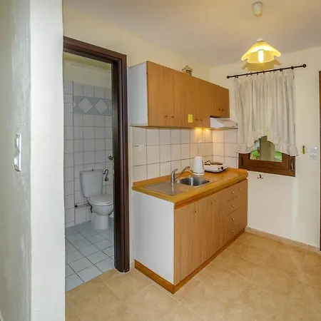 Apartment Maria - Pavlos And *